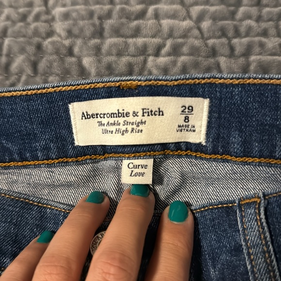 Abercrombie & fitch jeans - Picture 2 of 2